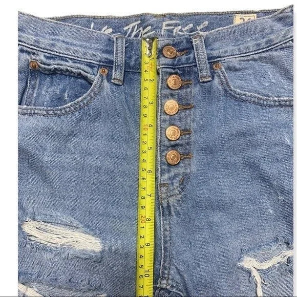 We The Free Button Fly High Rise Distressed Raw Hem Jeans Women’s Size 26