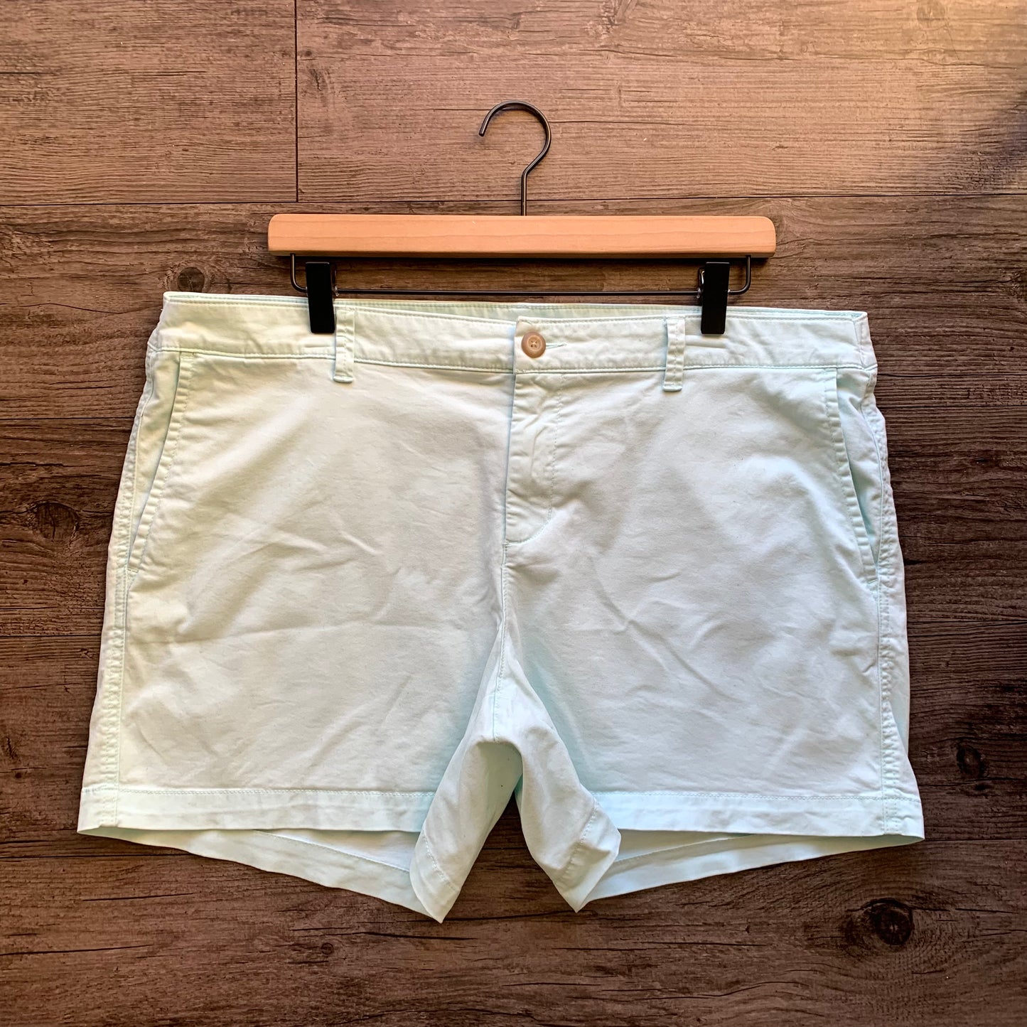 Gap Sorbet Mint Green 5 Inch Girlfriend Khakis Shorts Women’s Size 16