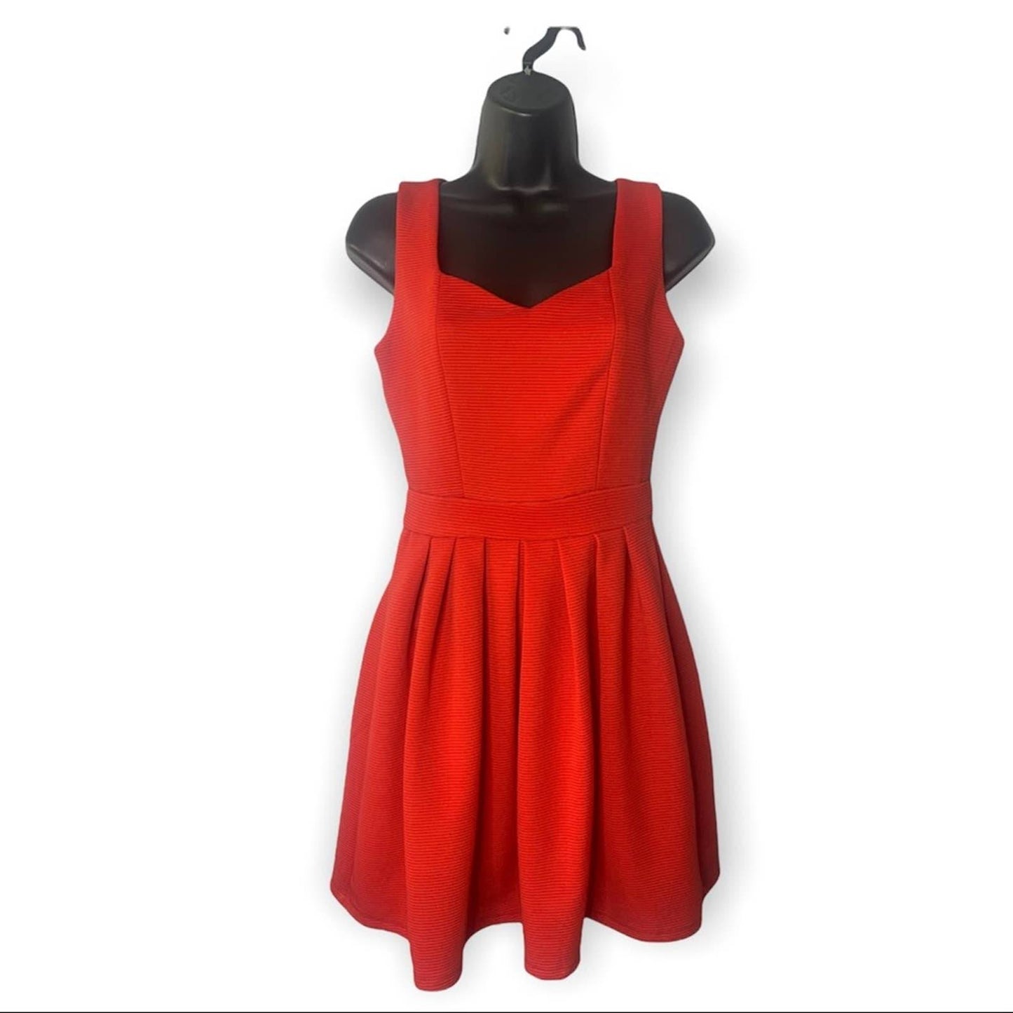 Women's Pleated Front Heat Hollow Back Women’s Red Fit & Flare Dress Size Small