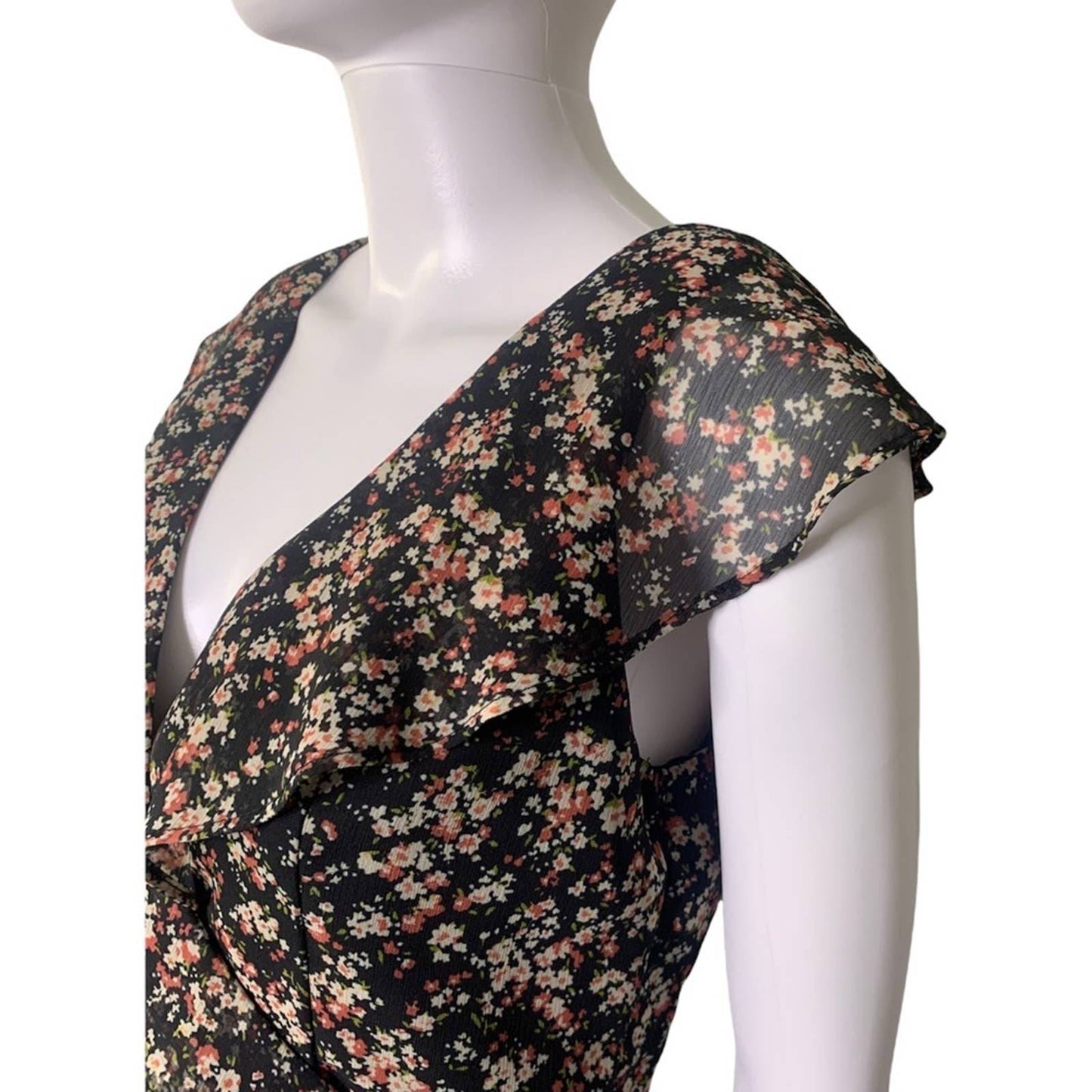 Women's Floral Print Ruffle Sleeve Asymmetrical Hem Dress Size Small