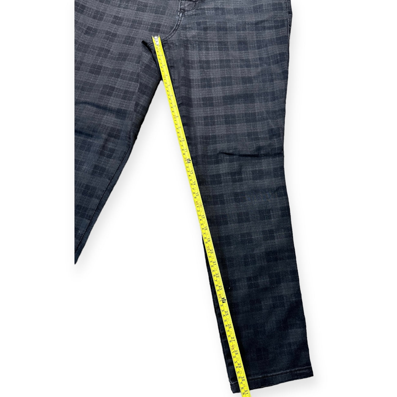 Torrid Plaid Gray & Black Legging Jeans  Women’s Size 16