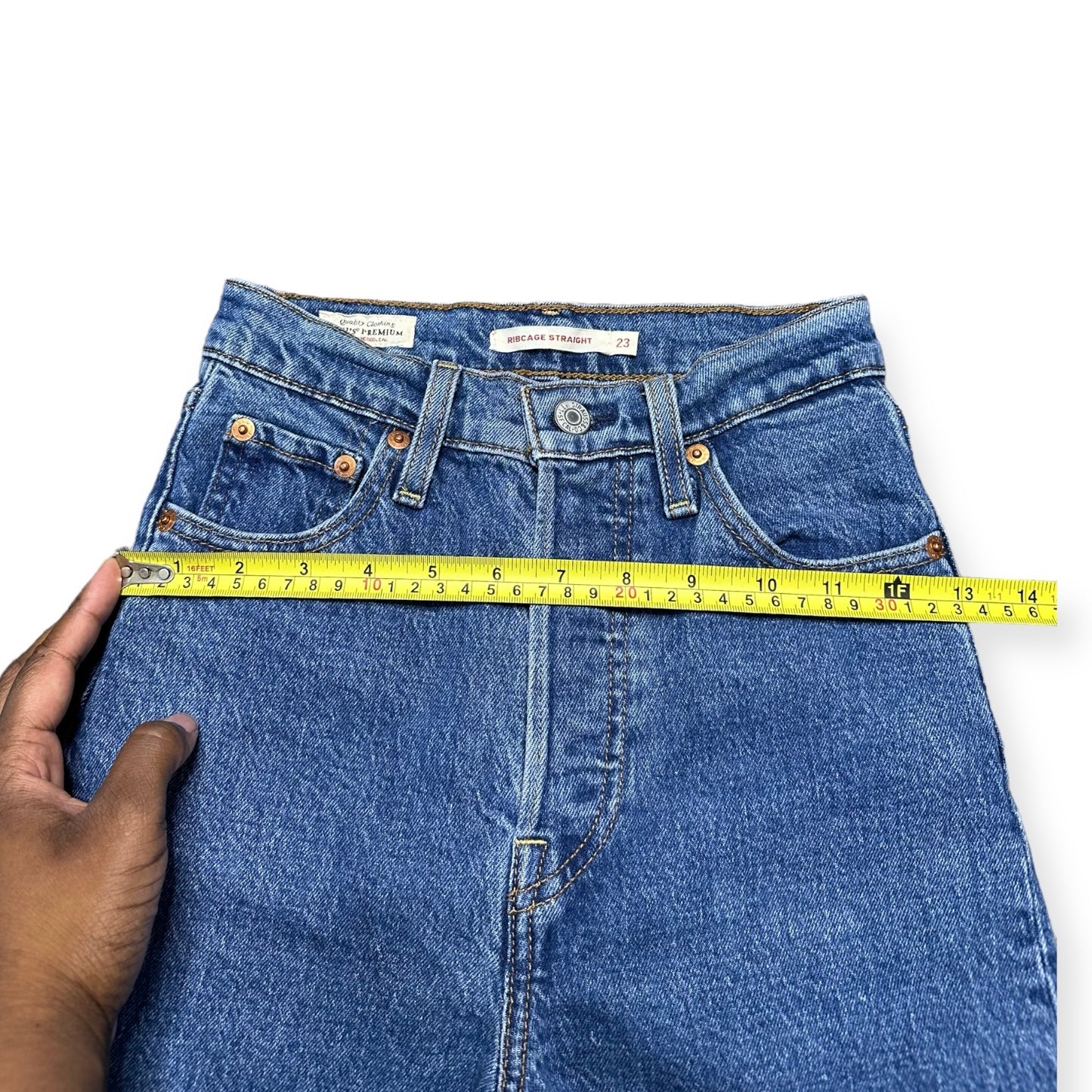 Levi’s Ribcage Straight Hidden Button Fly Jeans Women’s Size 23