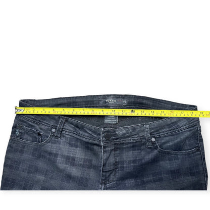 Torrid Plaid Gray & Black Legging Jeans  Women’s Size 16