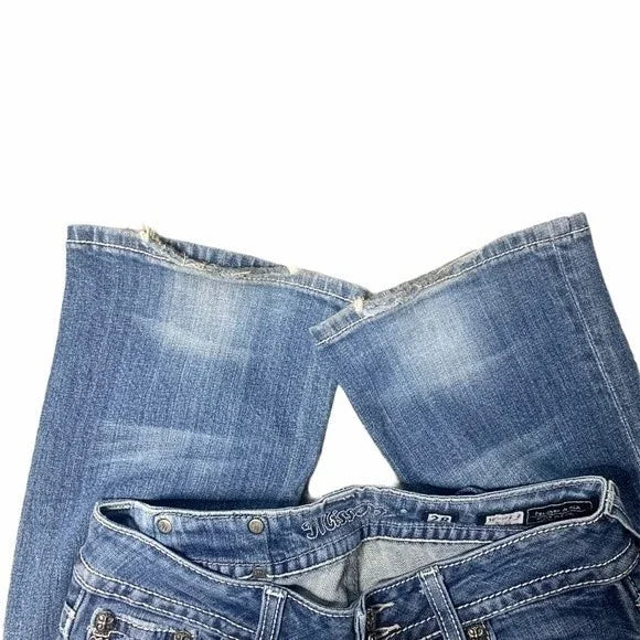 Miss Me Embellished Pocket Boot Cut Jeans Women’s Size 28