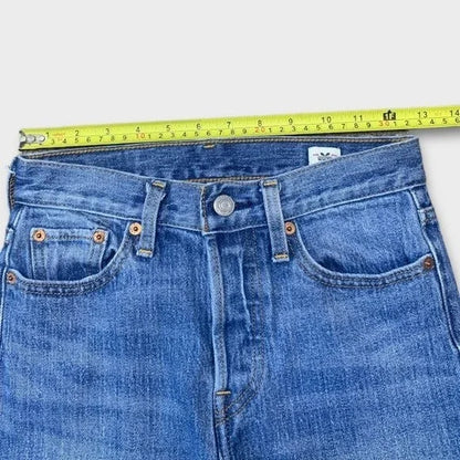 Levi’s Button Fly White Oak Cone Denim Raw Hem Skinny Jeans Women’s Size 25