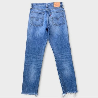 Levi’s Button Fly White Oak Cone Denim Raw Hem Skinny Jeans Women’s Size 25