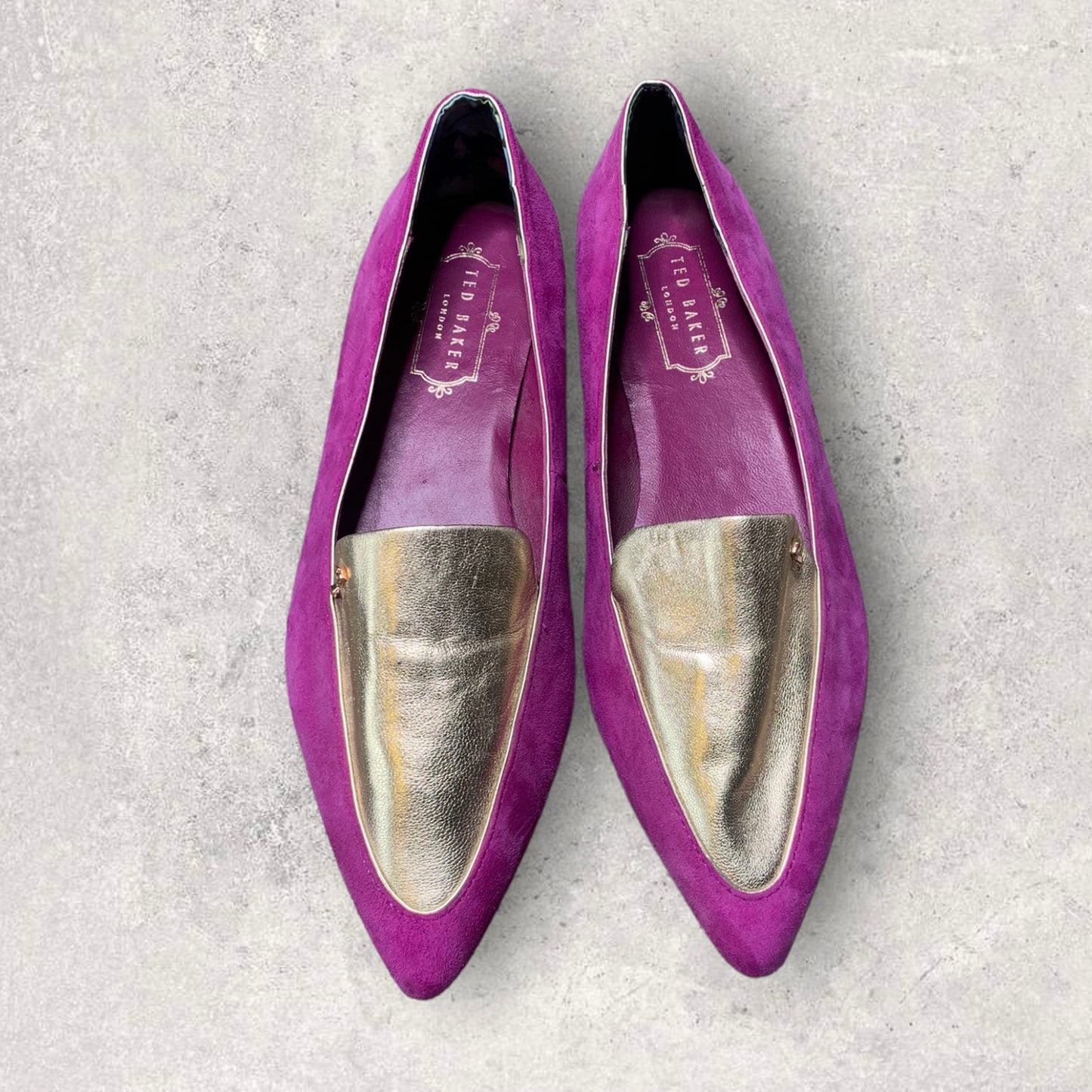 Women’s Magenta & Metallic Gold Leather Loafers Size 6 ½