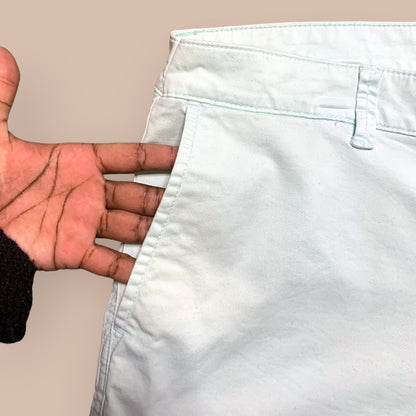 Gap Sorbet Mint Green 5 Inch Girlfriend Khakis Shorts Women’s Size 16