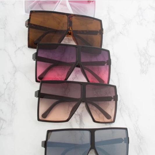 NWT Oversized Flat Top Ombré Aviators