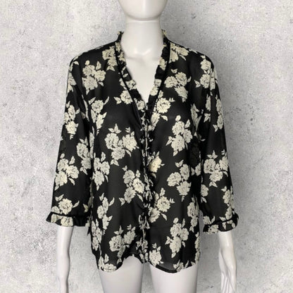Vintage Kathy Che Black & White Floral Print Sheer Ruffle Button Front Blouse