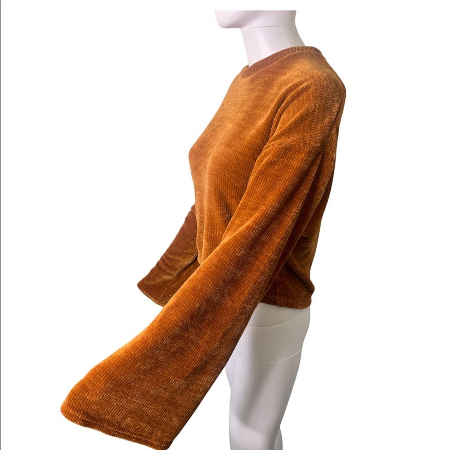 Women’s Velour Texture Cinnamon Orange Angel Sleeve Crop Sweater Size XL
