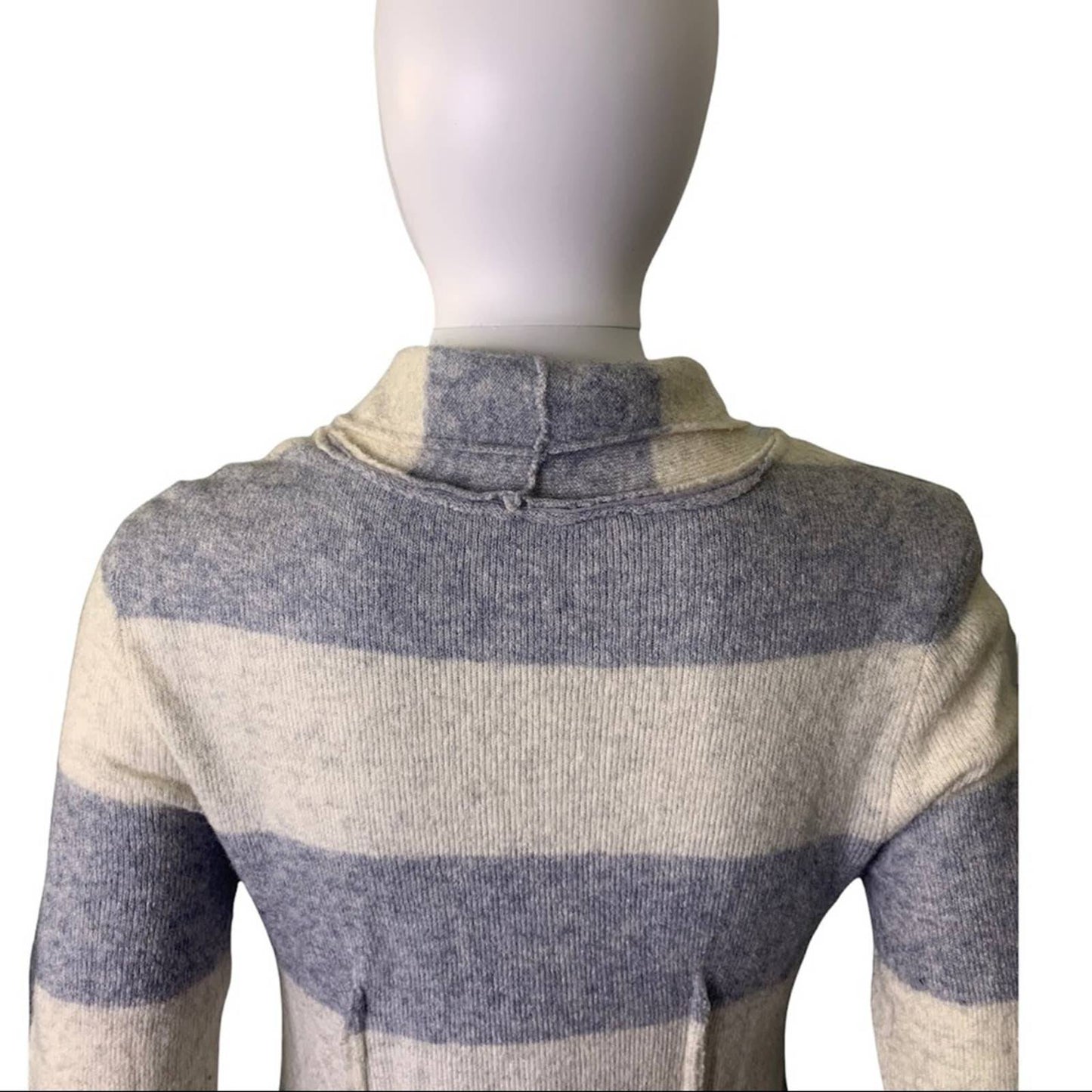 Women's Seamed Wool Blend Button Front Gray & White Cardigan Size XS